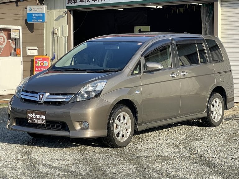 トヨタ　アイシス